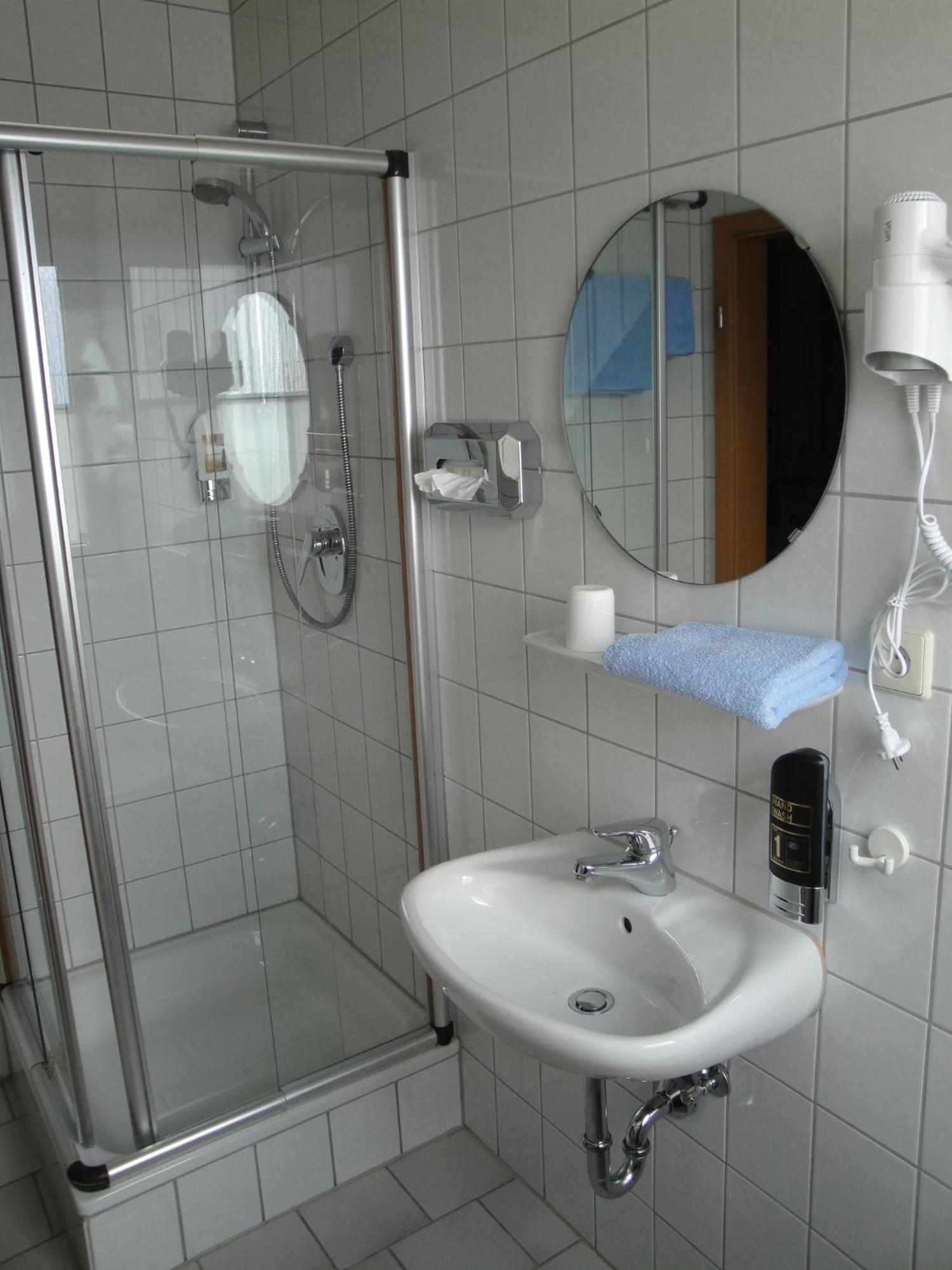 Gasthof Zum Ochsen Waldstetten  Ngoại thất bức ảnh